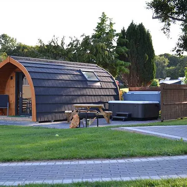 wern-farm-caravan-park-tyn-y-groes-own8s