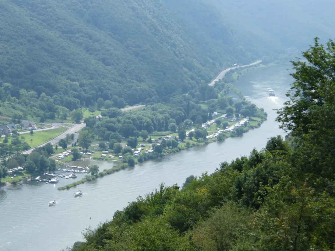 laguna-solms-albshausen-aq4mn