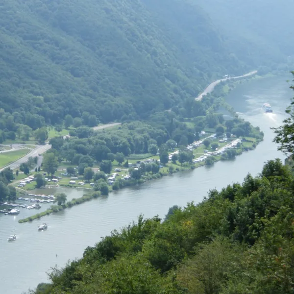 laguna-solms-albshausen-aq4mn