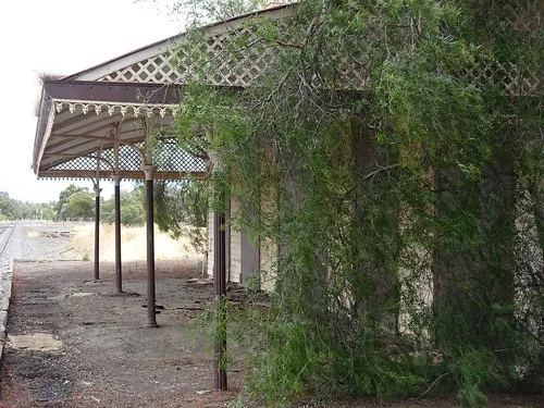 minyip-coopers-crossing-of-flying-doctors-campground-minyip-66hhs