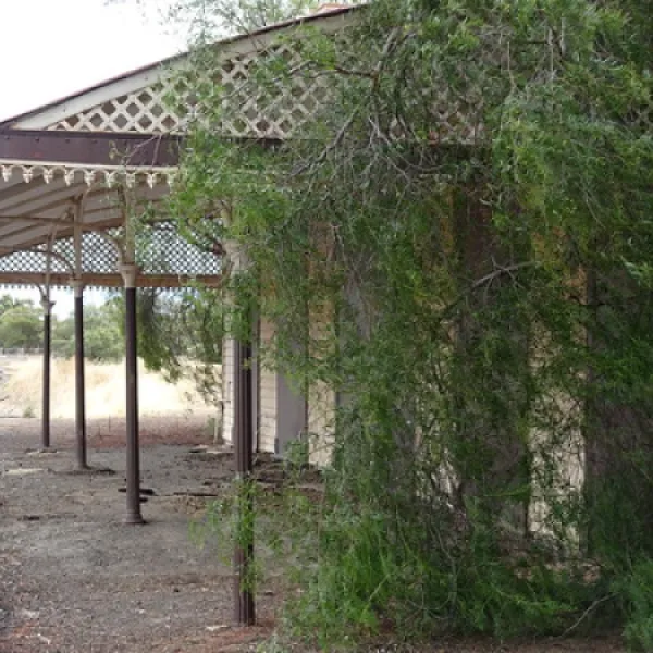 minyip-coopers-crossing-of-flying-doctors-campground-minyip-66hhs