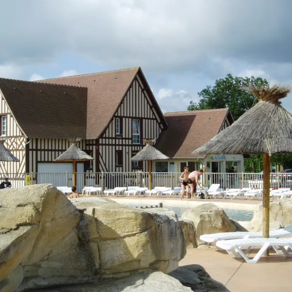 loreacutee-de-deauville-deauville-calvados-lcuem
