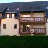 loreacutee-de-deauville-deauville-calvados-stwbt