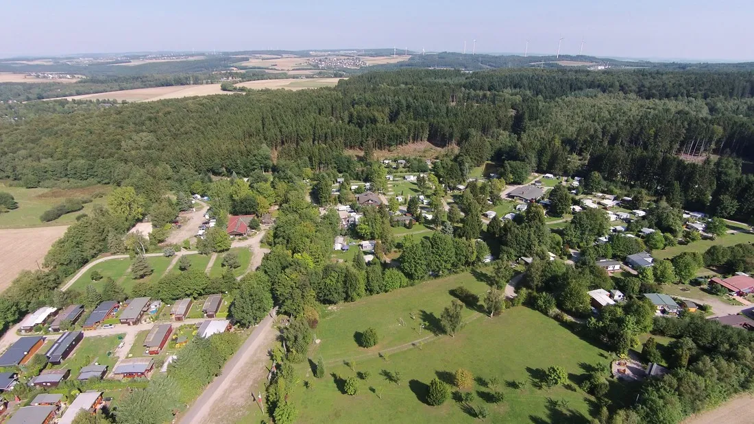 am-muhlenteich-lingerhahn-dts6u