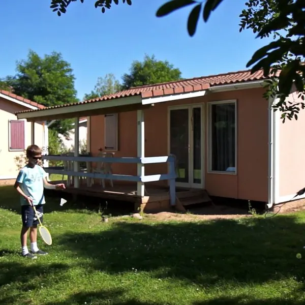 le-hameau-des-genets-montlaur-c0nco