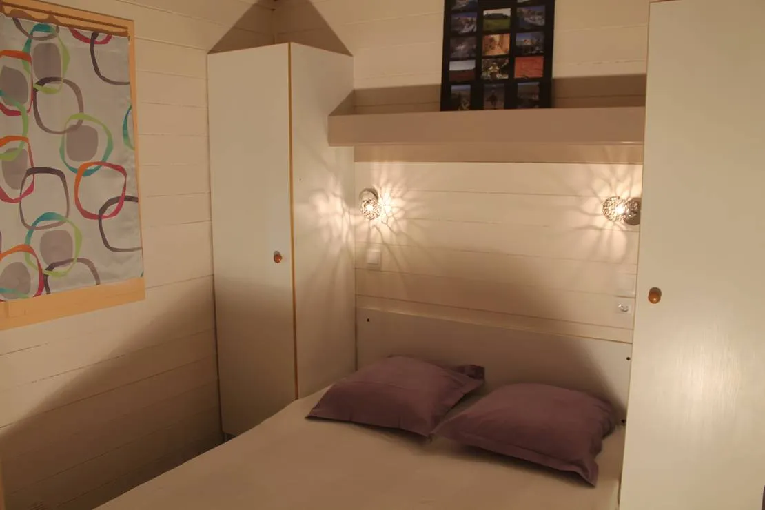 le-hameau-des-genets-montlaur-p8o7a