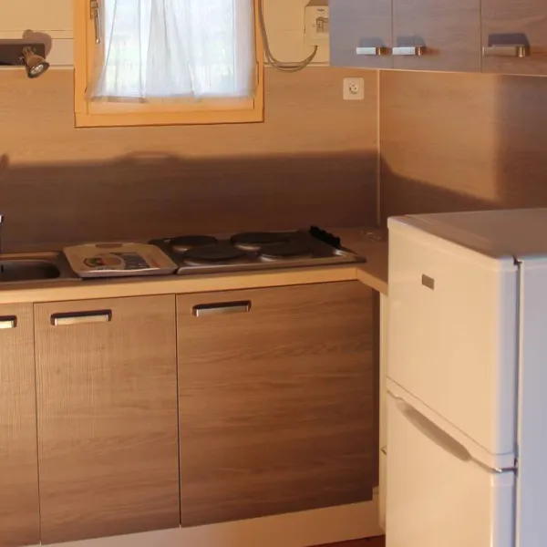 le-hameau-des-genets-montlaur-zuank