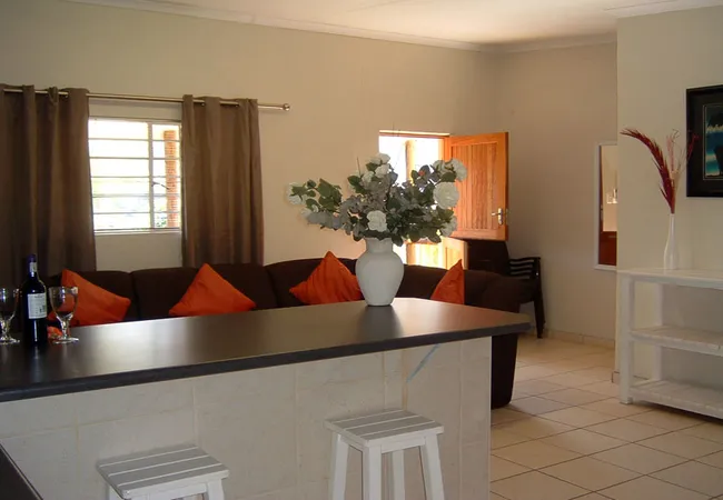 oppi-dam-schoemanshoek-oudtshoorn-icwf5