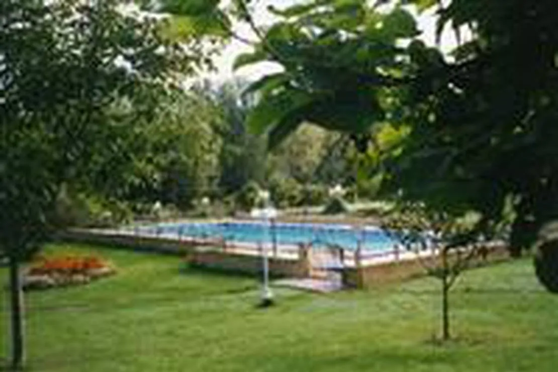 calmesympa-saint-martial-de-nabirat-ev3py