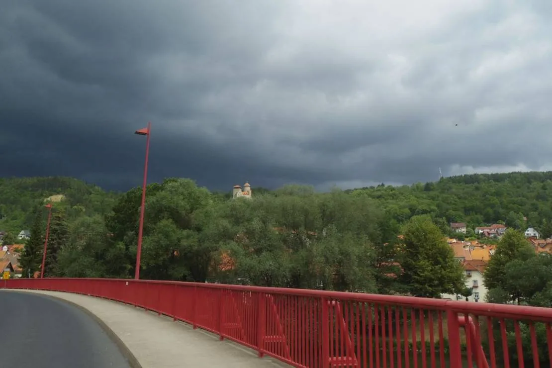 wohnmobilstellplatz-an-der-werrabrucke-treffurt-l2w51