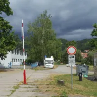 wohnmobilstellplatz-an-der-werrabrucke-treffurt-miutz