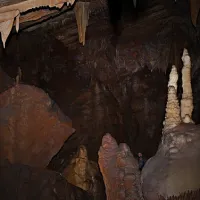 buchan-caves-campground-buchan-oydjw