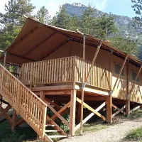 le-clot-du-jay-clamensane-pmoke