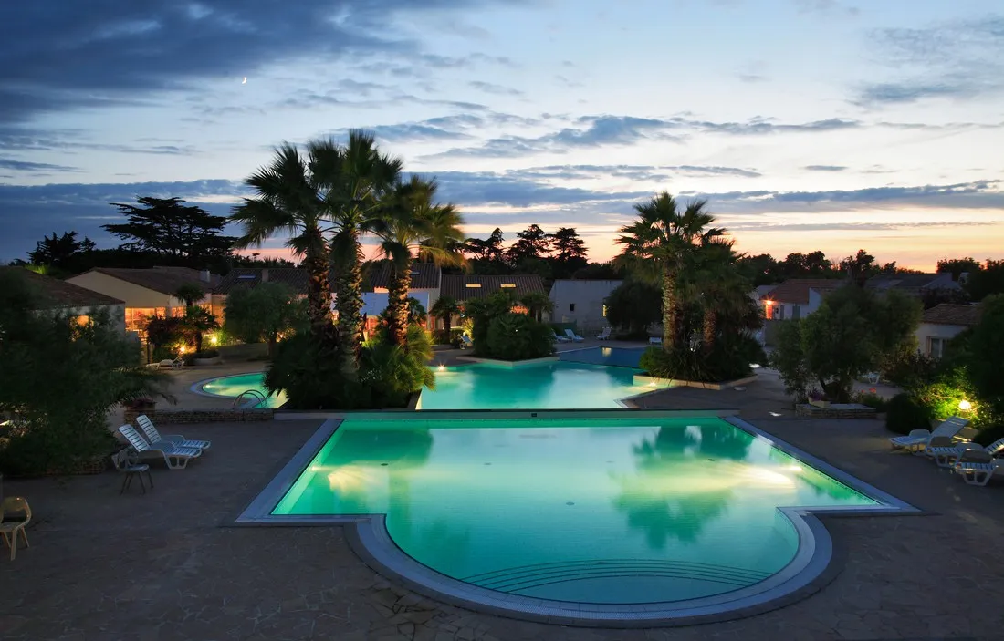 l-ocean-la-couarde-sur-mer-charente-maritime-jyl4s