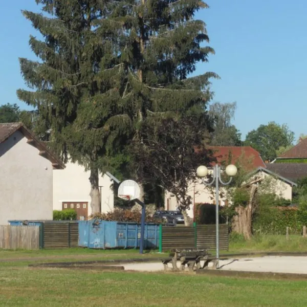 camping-intercommual-le-patis-les-aynans-qhdmv