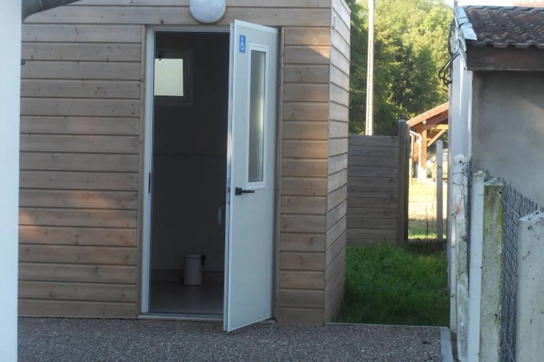 camping-intercommual-le-patis-les-aynans-vuyvu