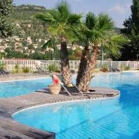 le-galoubet-sollies-toucas-7cg9x