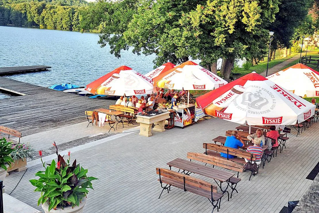 camping-schloss-podewils-kragpolanow-f6i2w