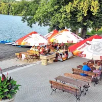 camping-schloss-podewils-kragpolanow-f6i2w