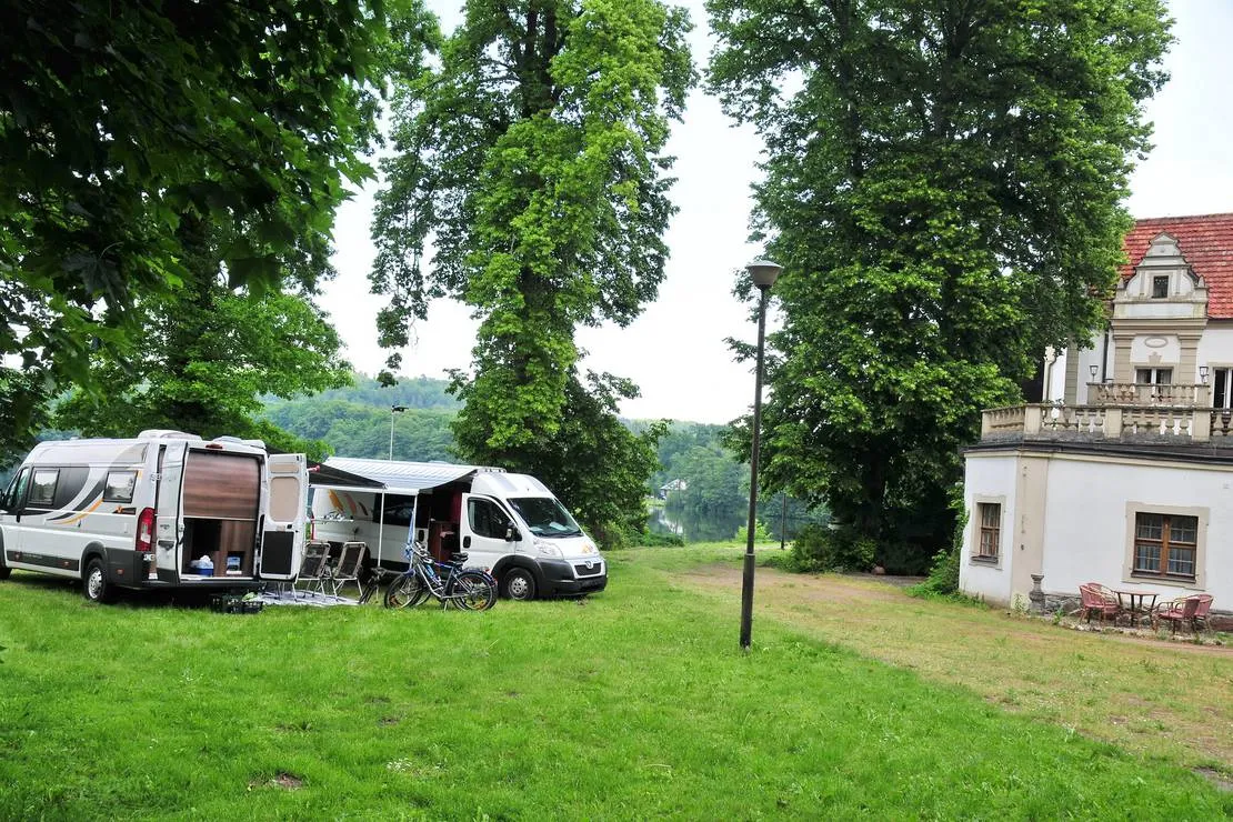 camping-schloss-podewils-kragpolanow-j2voc