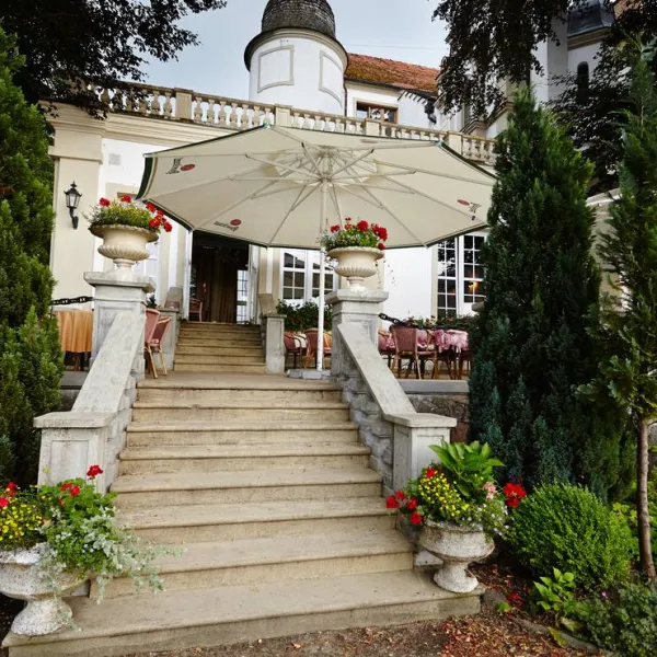 camping-schloss-podewils-kragpolanow-tuo0e