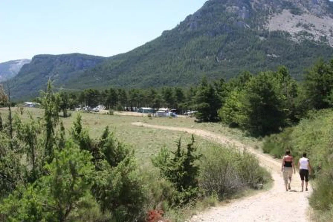 les-sirenes-castellane-s0mar