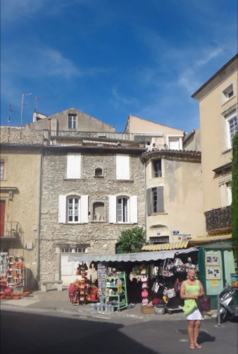 municipal-la-pinede-bedoin-dm6lq