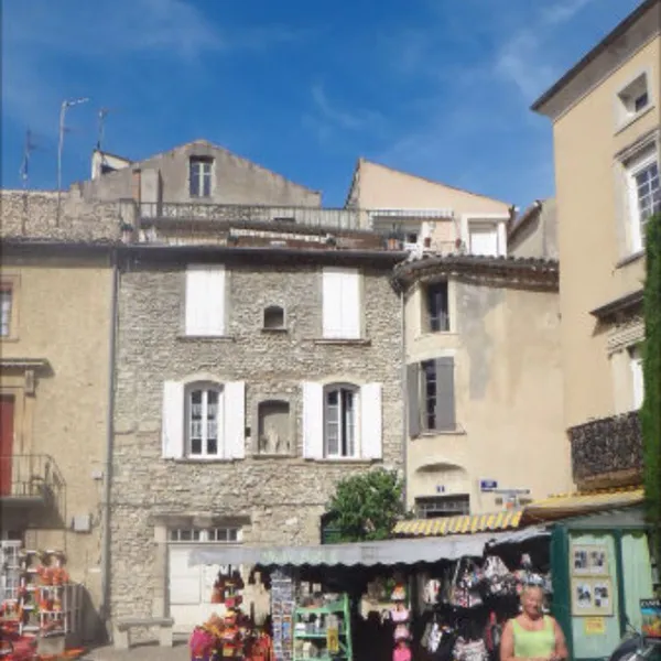 municipal-la-pinede-bedoin-dm6lq