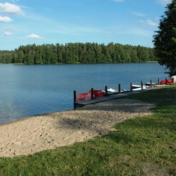 camping-mazurskie-chaty-piecki-qqes2