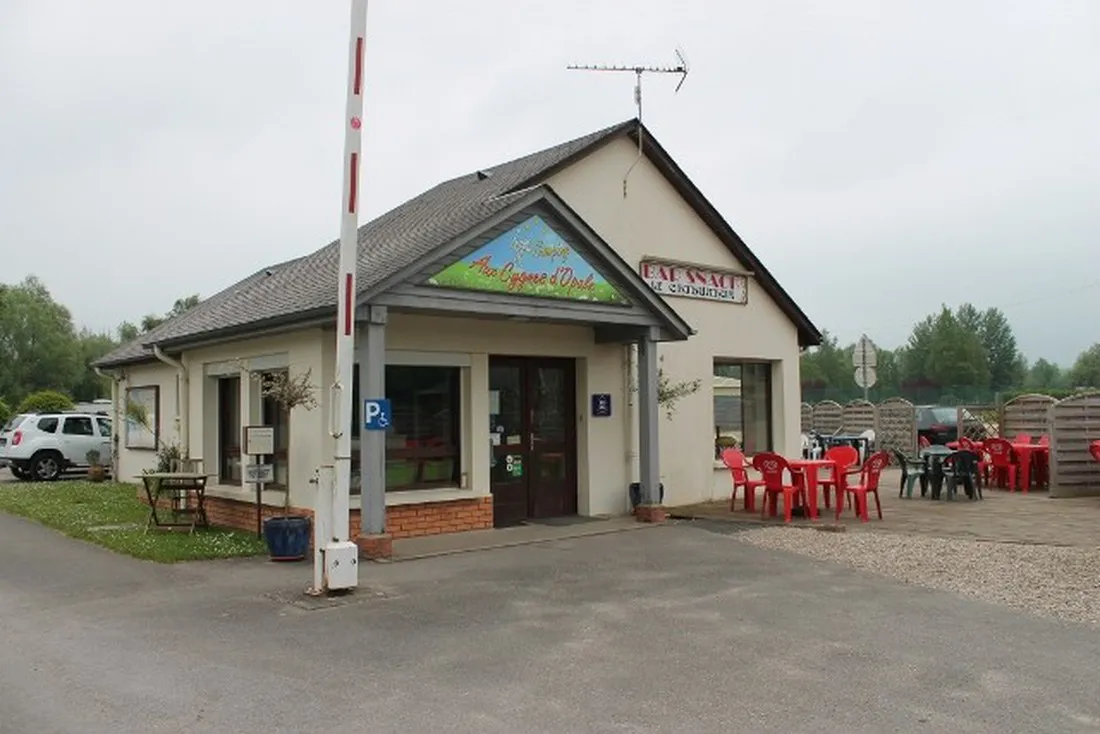 aux-cygnes-dopale-blangy-sur-bresle-ltthj