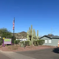 deserts-edge-rv-the-purple-park-phoenix-ey2aa