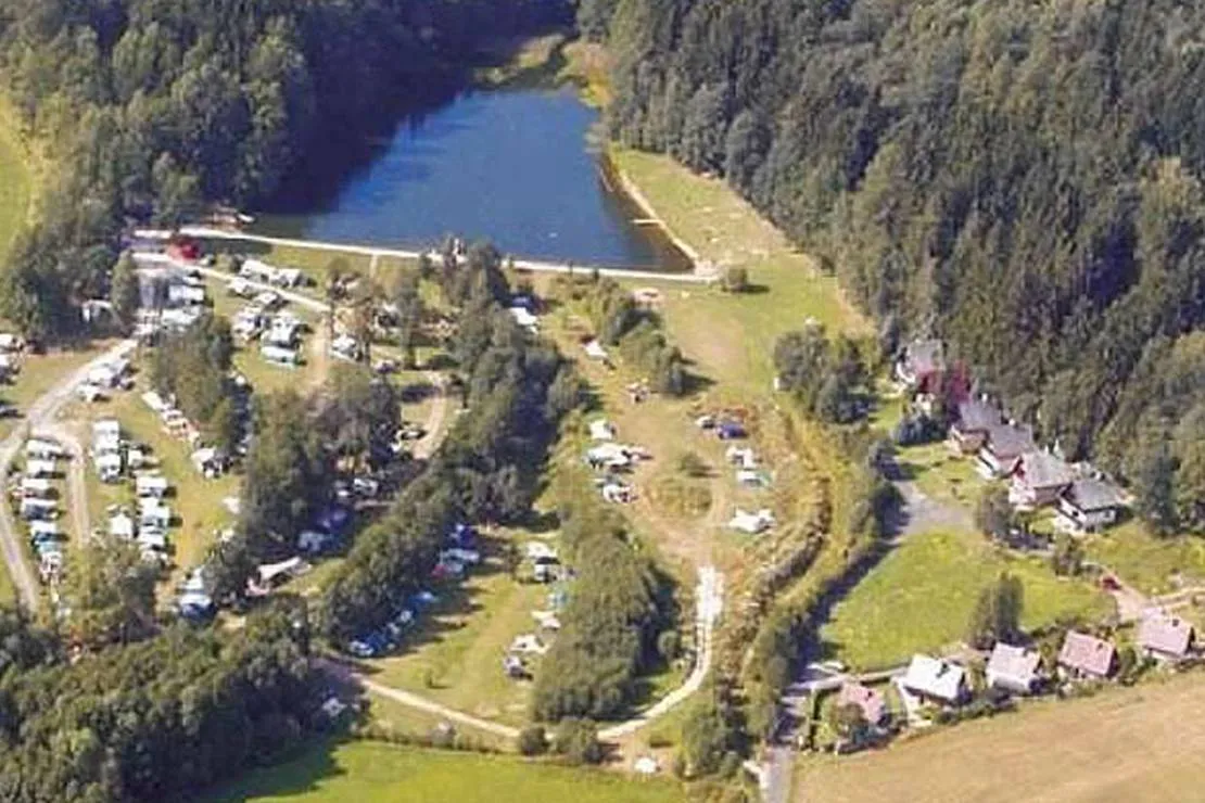 autocamp-slunecna-cerny-dul-zkjg3