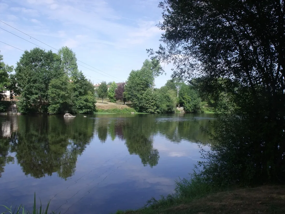 municipal-des-ribieres-confolens-h8lou