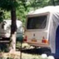 camping-les-magnanarelles-pont-dherault-vpmew