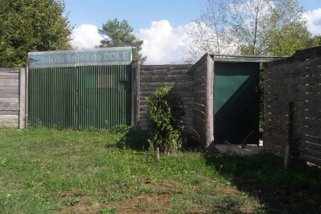 camping-club-du-soleil-de-dole-belmont-frate