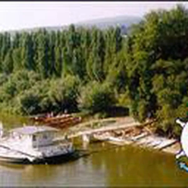 duna-camping-es-panzio-tahitotfalu-5y8hr