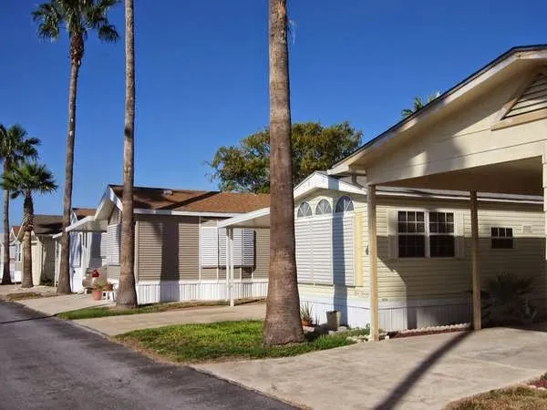 lakewood-rv-resort-harlingen-ou0b9