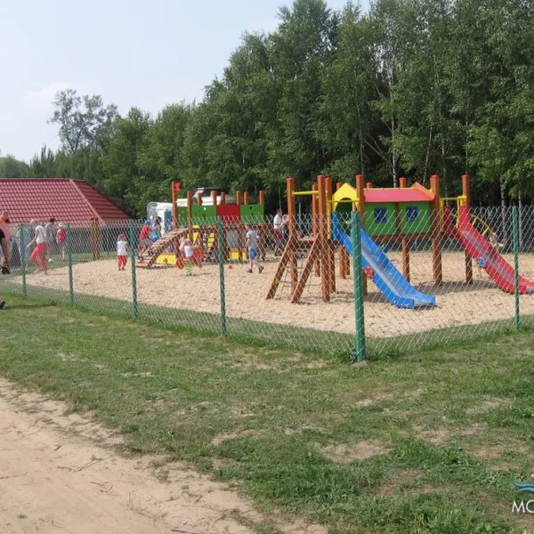 moto-przystan-camping-brochow-qaovq
