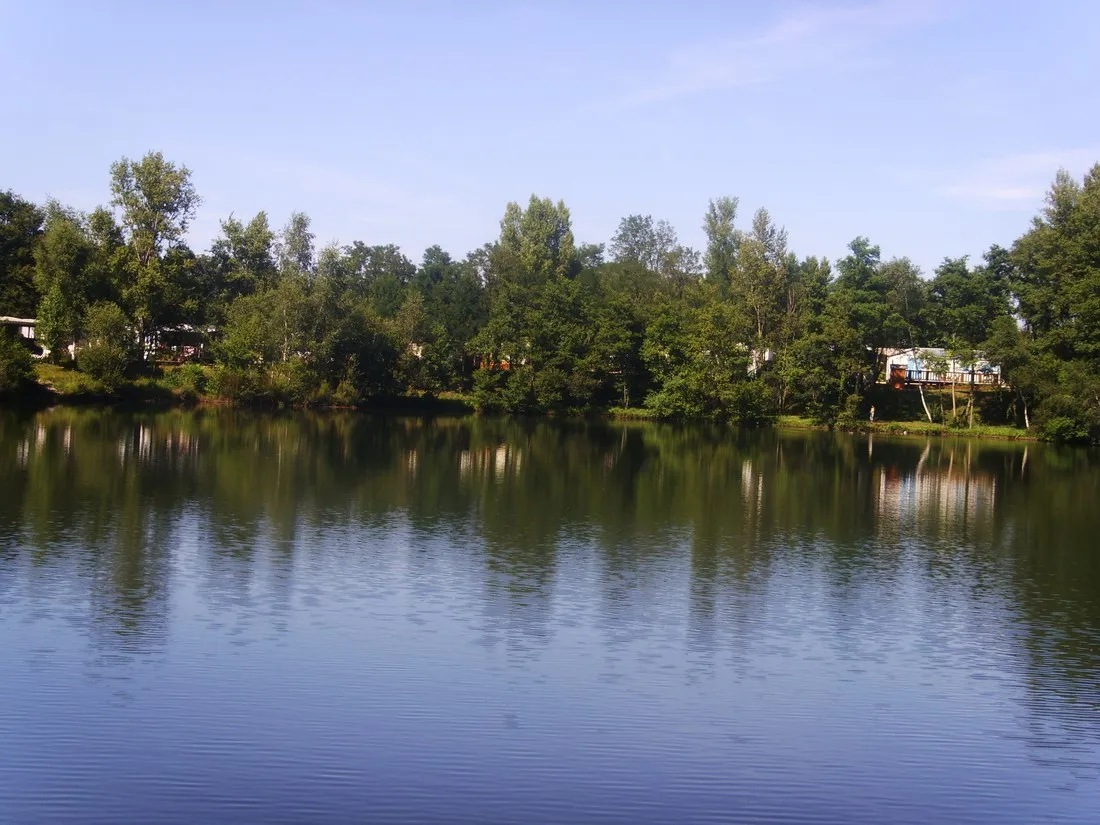 les-etangs-mina-st-sornin-charente-maritime-qxv5g