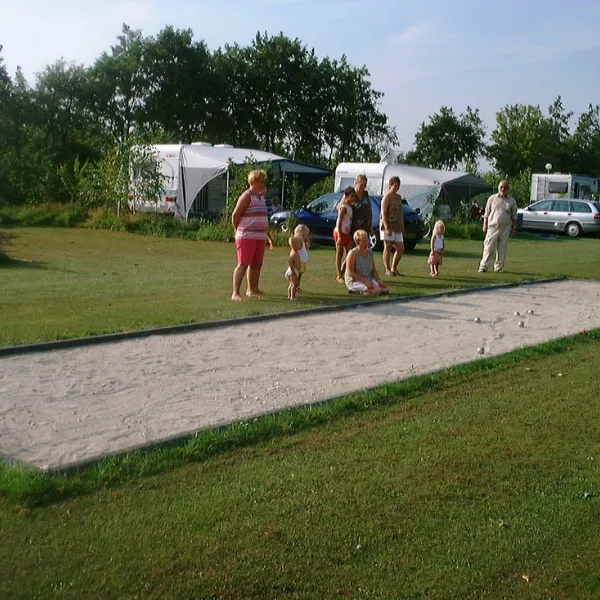 minicamping-de-dobbe-kollumerzwaag-cniei