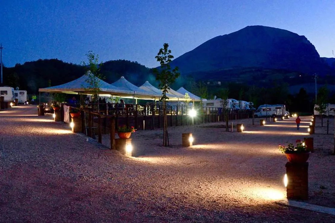 camping-sibilla-montefortino-e2iyy