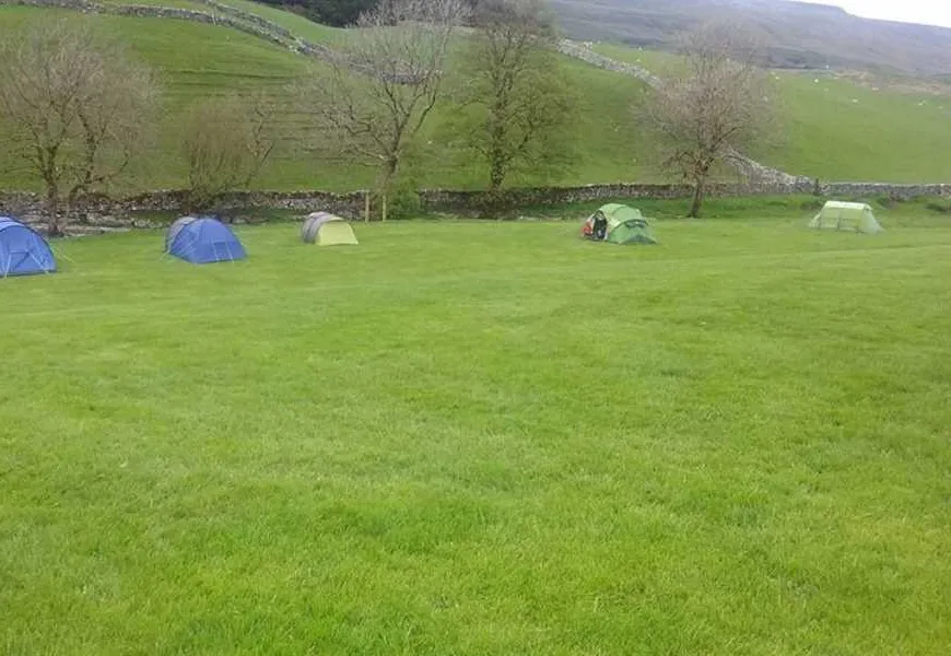 philpin-farm-campsite-ingleton-pqzbf