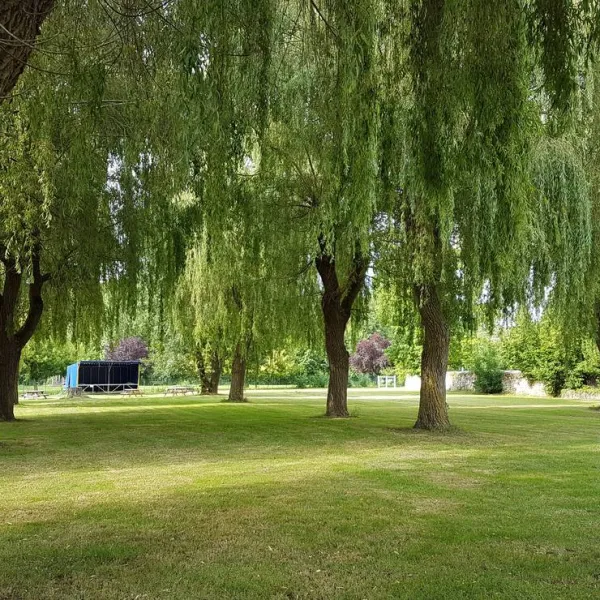 camping-de-cormery-caravane-palace-cormery-u9imt