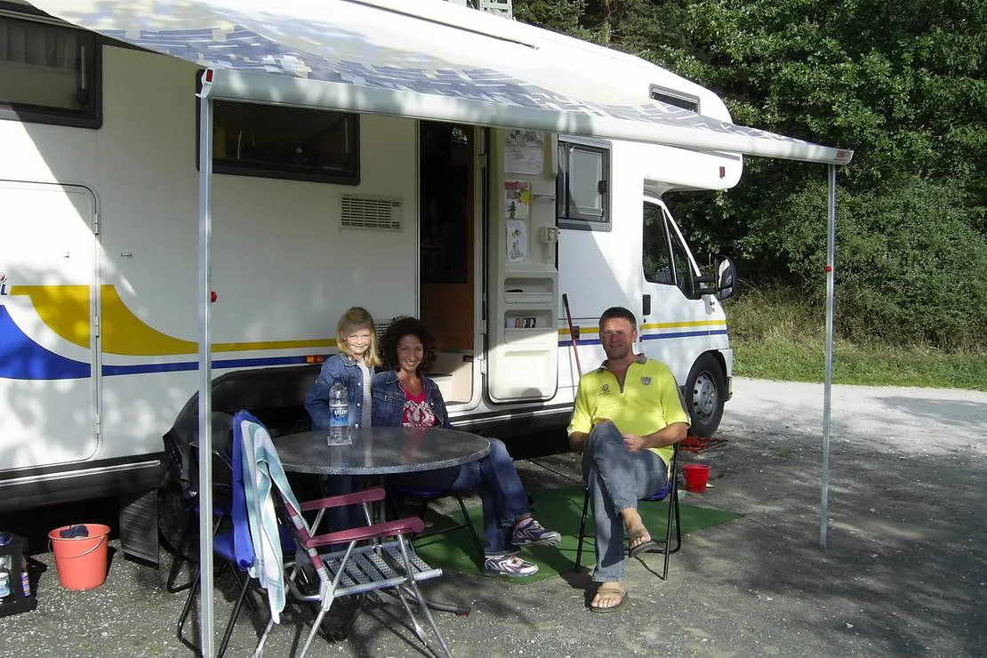 hohenhof-holzbach-llbly