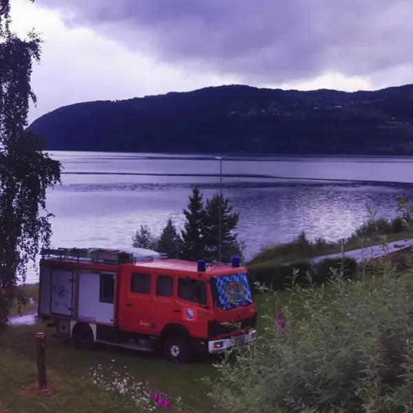 innvik-fjordcamp-innvik-xsqpd