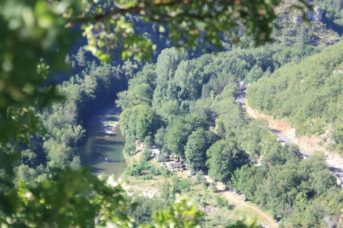yelloh-village-nature-et-riviere-ex-les-fayards-sainte-enimie-lozere-b3flq
