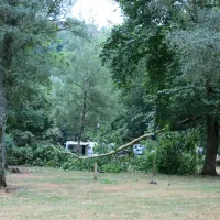 camping-municipal-de-lombrade-aurillac-cikan