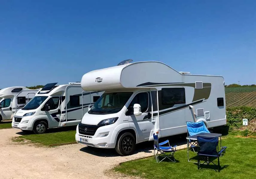 mousehole-camping-penzance-v4jcj