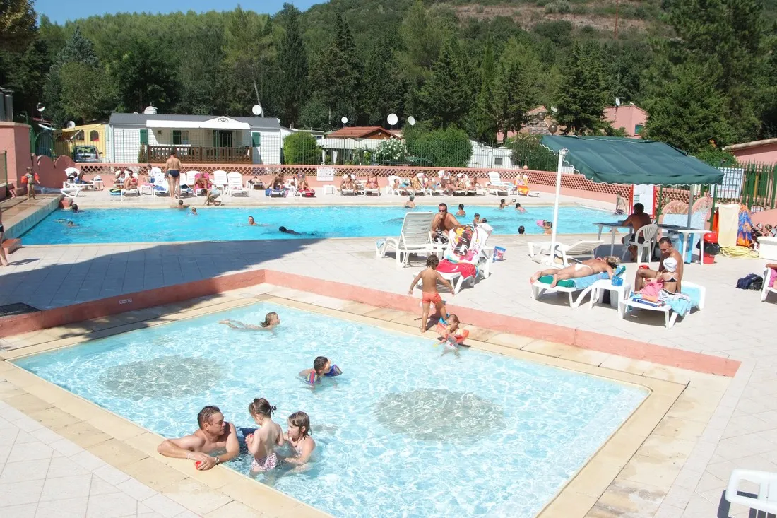 parc-saint-james-le-sourire-villeneuve-loubet-hbvp1