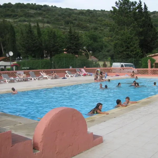 parc-saint-james-le-sourire-villeneuve-loubet-pedqn